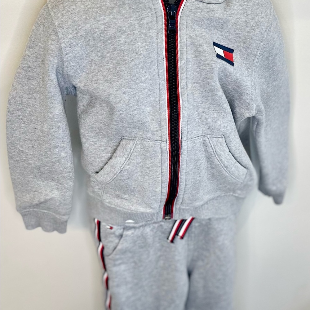 Tommy Hilfiger Gray Sweatpants with Striped Trim